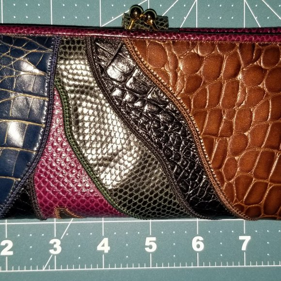 Sharif Bright Snakeskin Leather Pocketbook Wallet - Picture 5 of 7